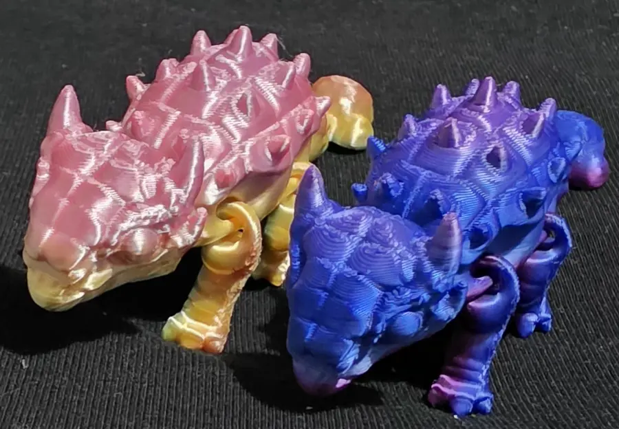 Small ankylosaurus, blue and purple